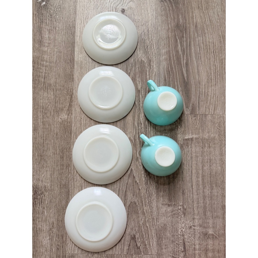 Vintage Pyrex Family Flair Aqua Cups‎ and Pine Needle Saucers Set of 6 - Picture 9 of 9